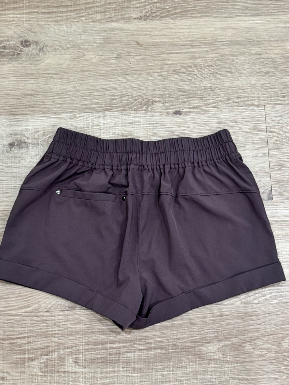 Mondetta Women's Drawstring Pleated Athletic Shorts in Plum - Picture 2 of 3